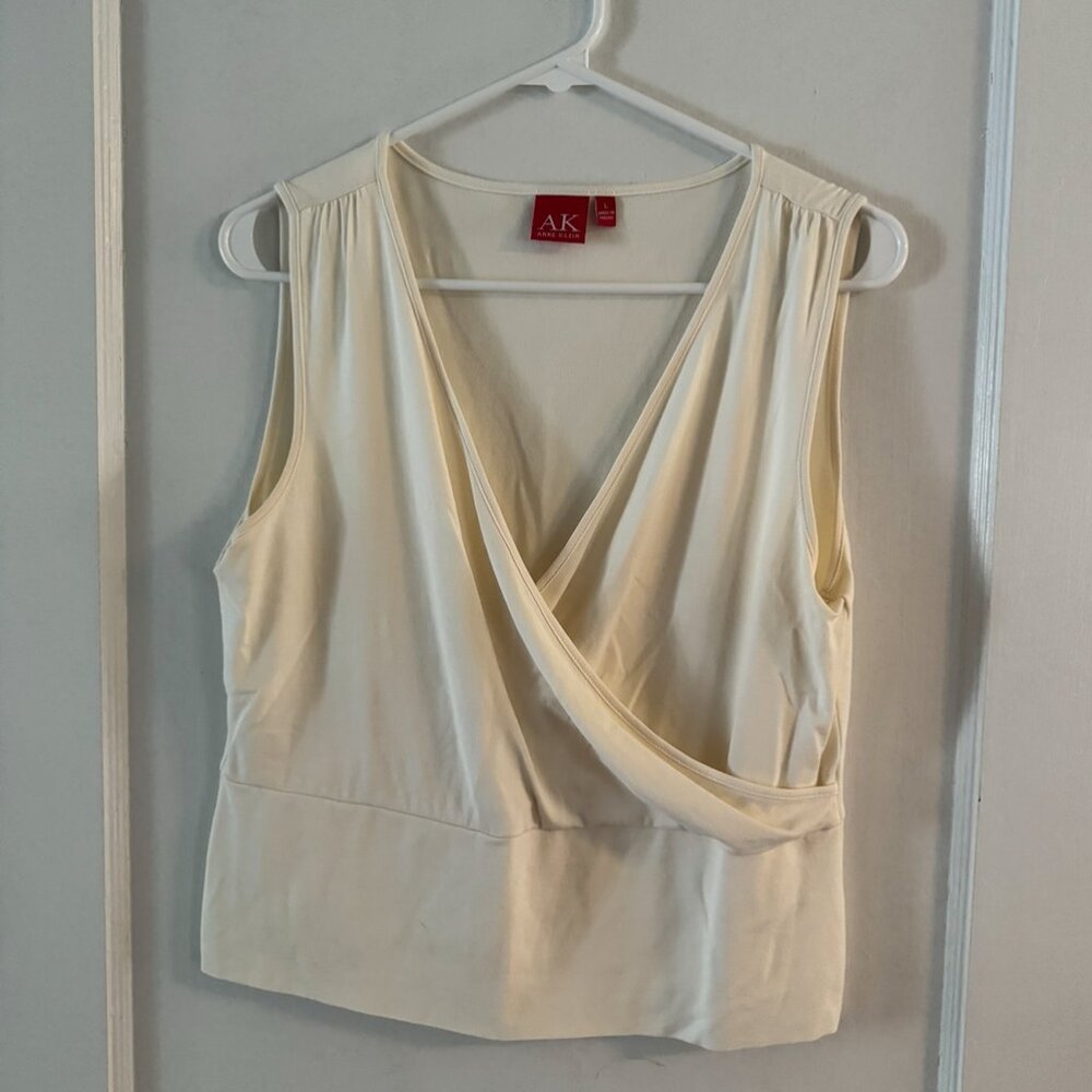 Anne Klein Cream Cropped V-Neck Blouse